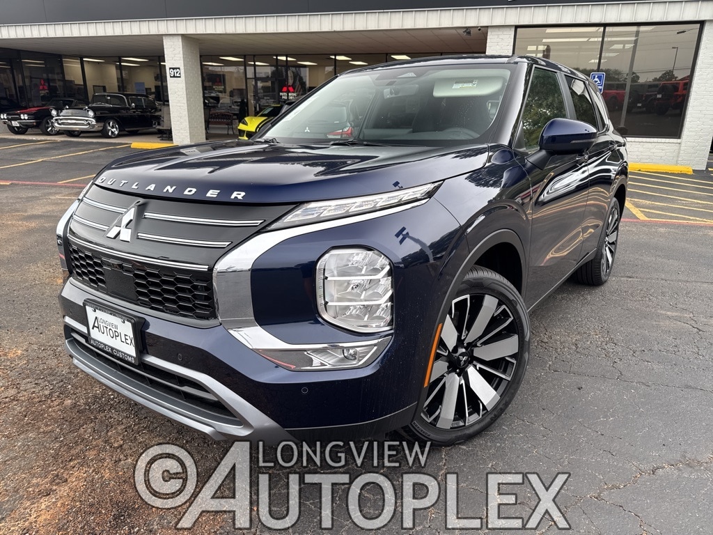 2025 Mitsubishi Outlander SE's photo