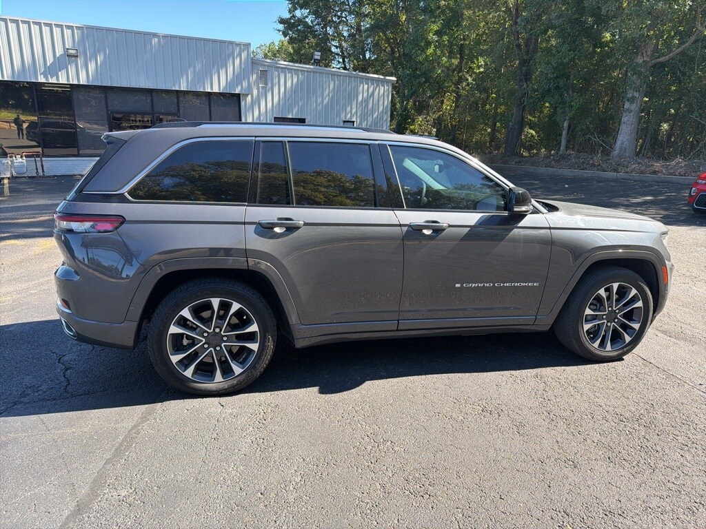 2022 Jeep Grand Cherokee Overland 4xe photo 4