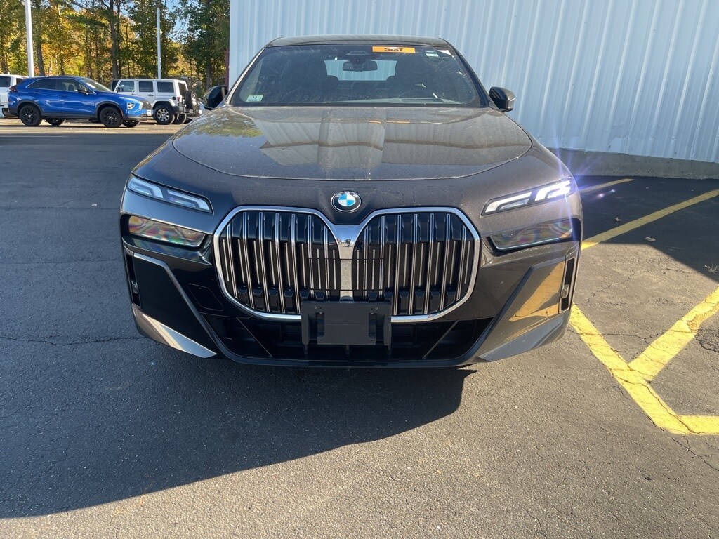 2025 Bmw 740i xDrive photo 3
