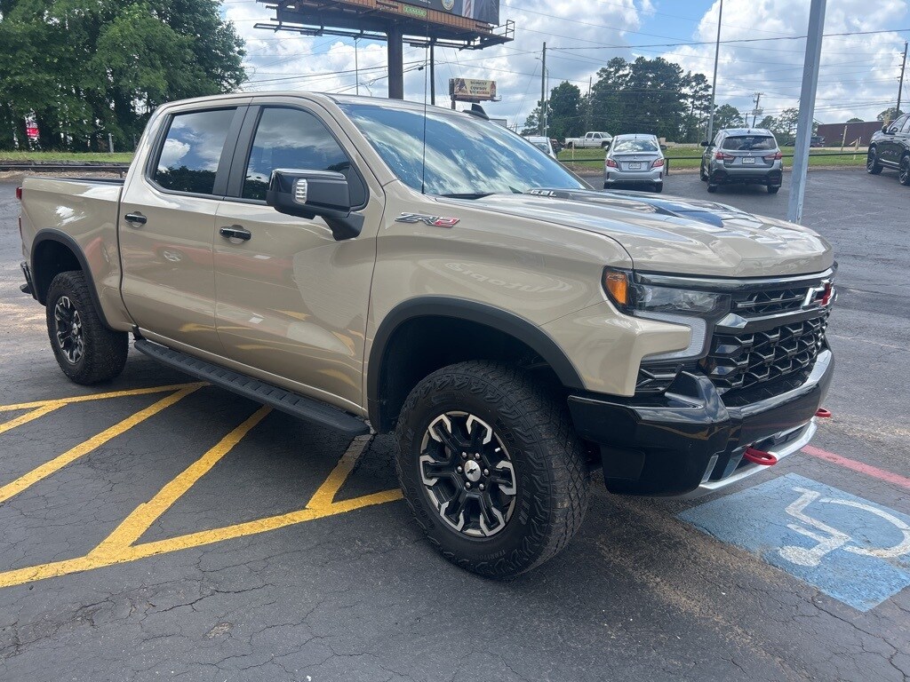 2022 Chevrolet Silverado 1500 ZR2 photo 4