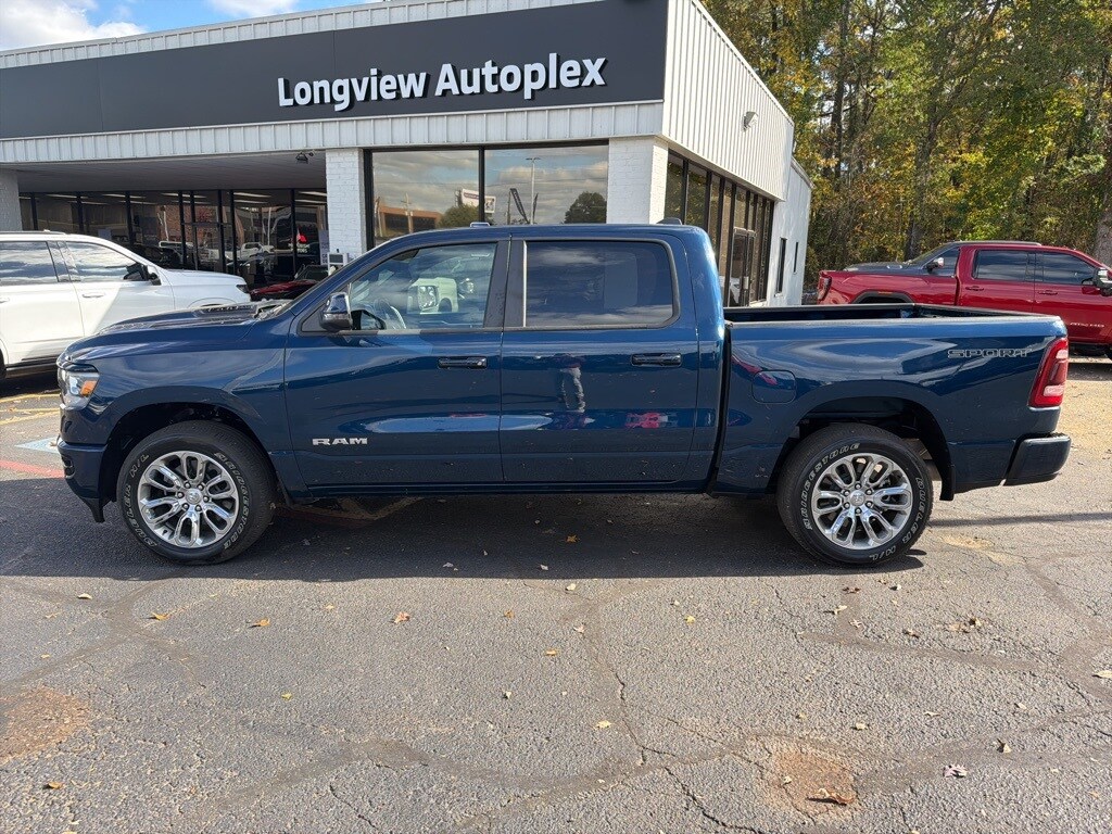 2023 Ram 1500 Laramie photo 2