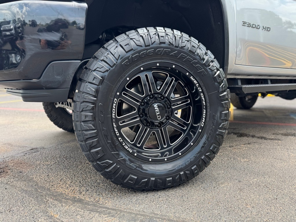 Used 2022 Chevrolet Silverado 2500HD Custom with VIN 2GC1YME73N1218715 for sale in Longview, TX
