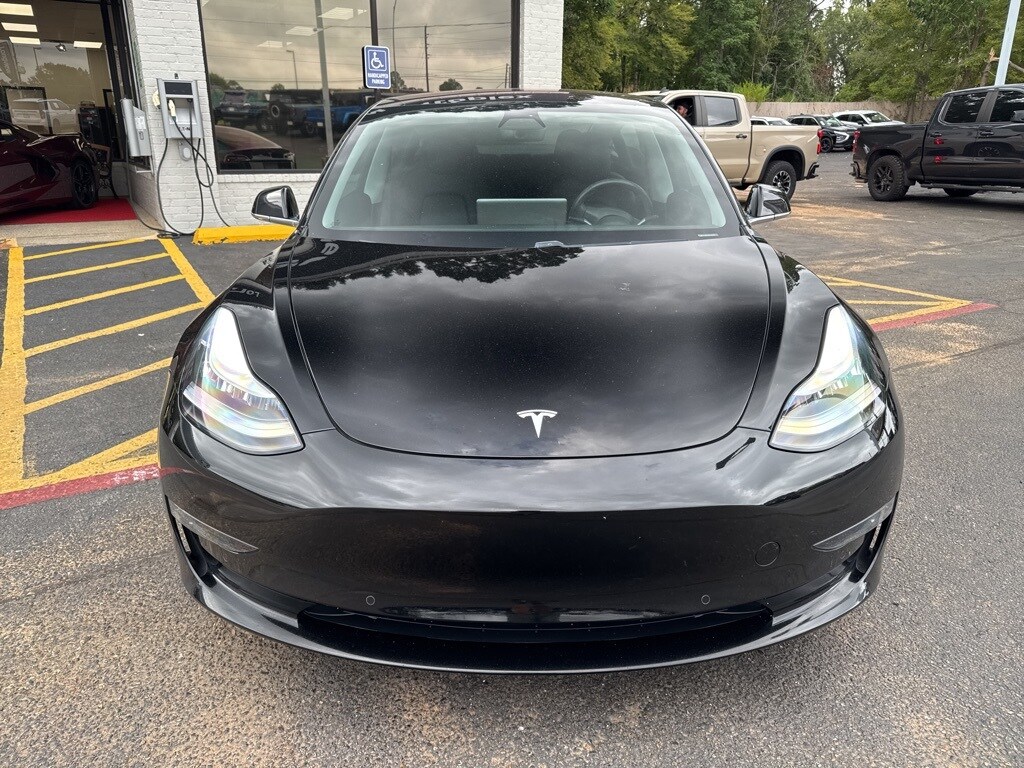 2019 Tesla Model 3 Long Range photo 3