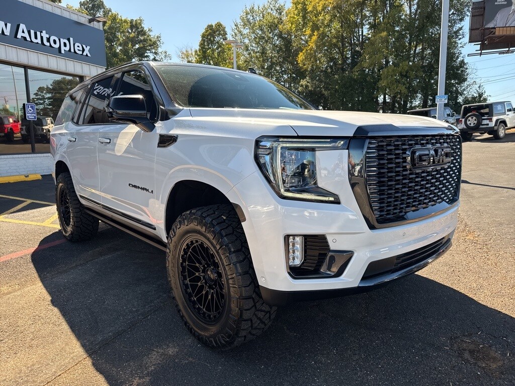 2023 Gmc Yukon Denali Ultimate photo 3