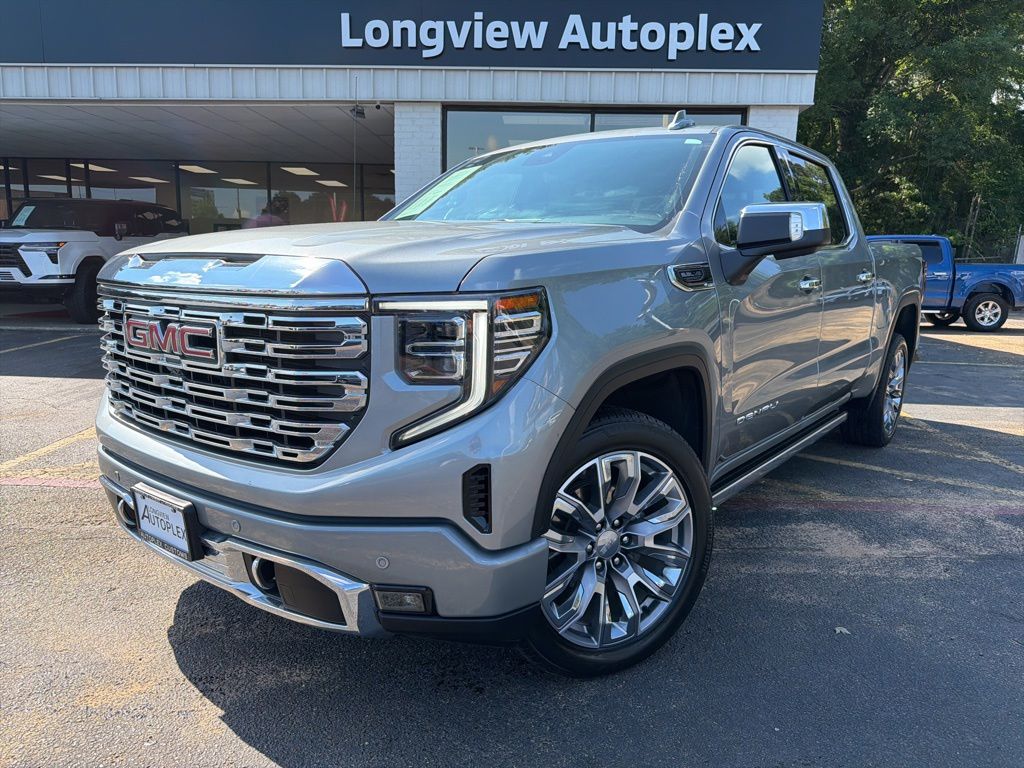 2024 GMC Sierra 4WD Crew Cab Short Box Denali's photo