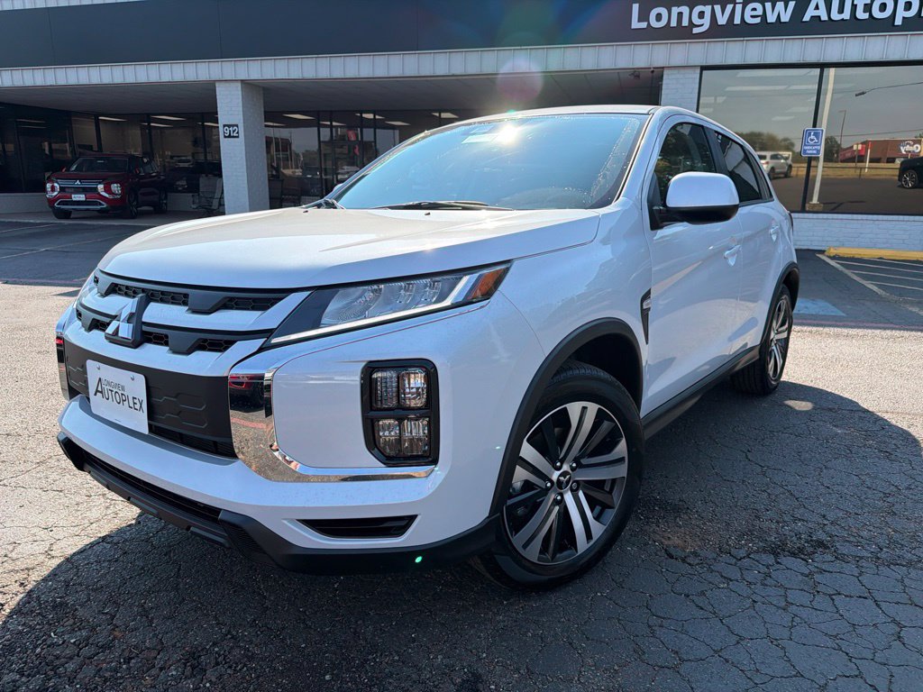 2027 Mitsubishi Outlander Sport ES