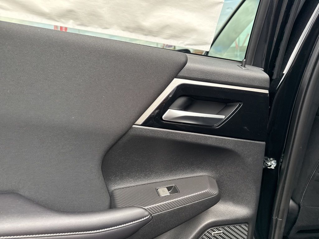 2026 Mitsubishi Outlander ES - Photo 32