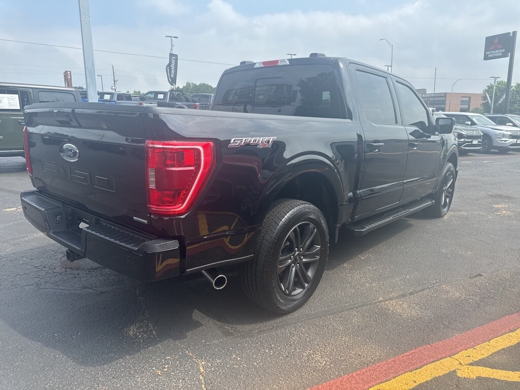 2022 Ford F-150 XLT photo 3