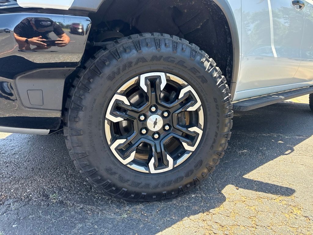 Used 2023 Chevrolet Silverado 1500 ZR2 Truck