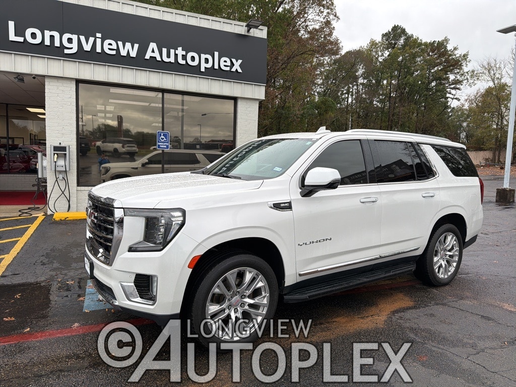 2021 GMC Yukon SLT's photo