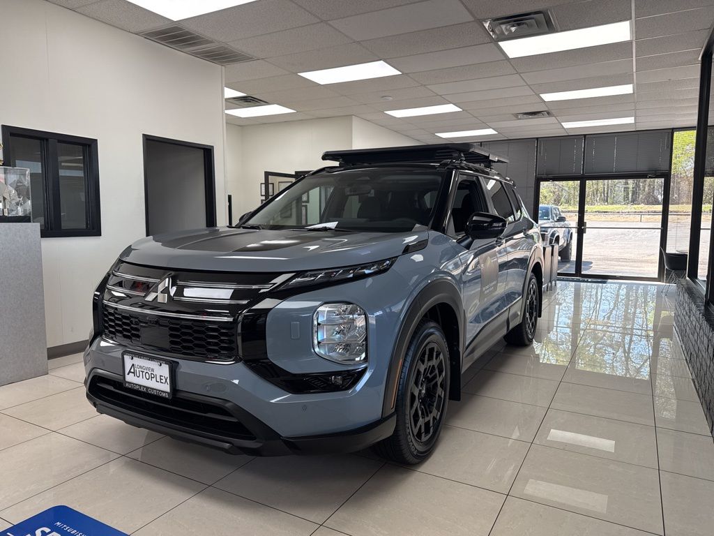 2026 Mitsubishi Outlander Trail Edition S-AWC's photo