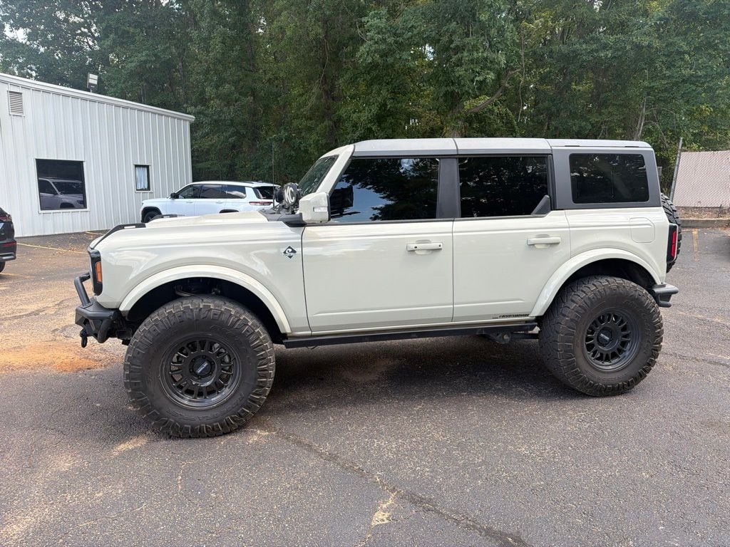Used 2025 Ford Bronco Outer Banks SUV