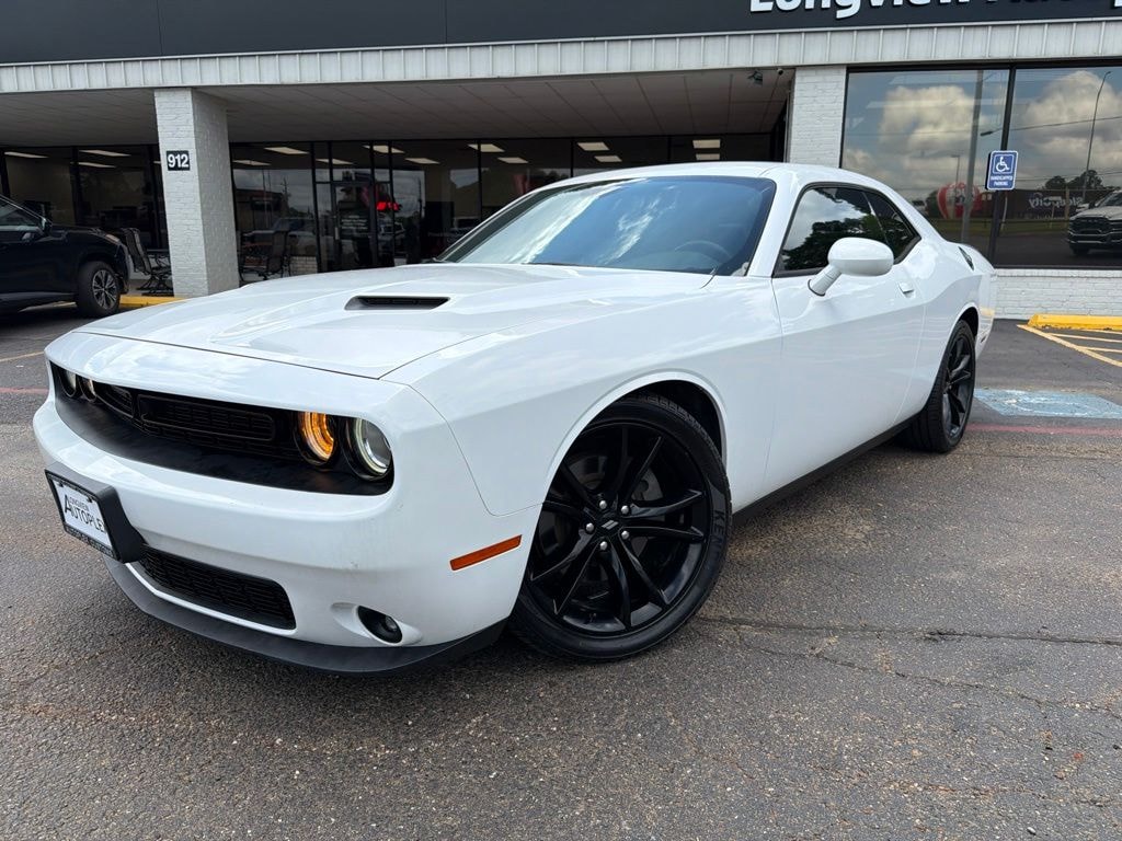 Used 2018 Dodge Challenger SXT Coupe