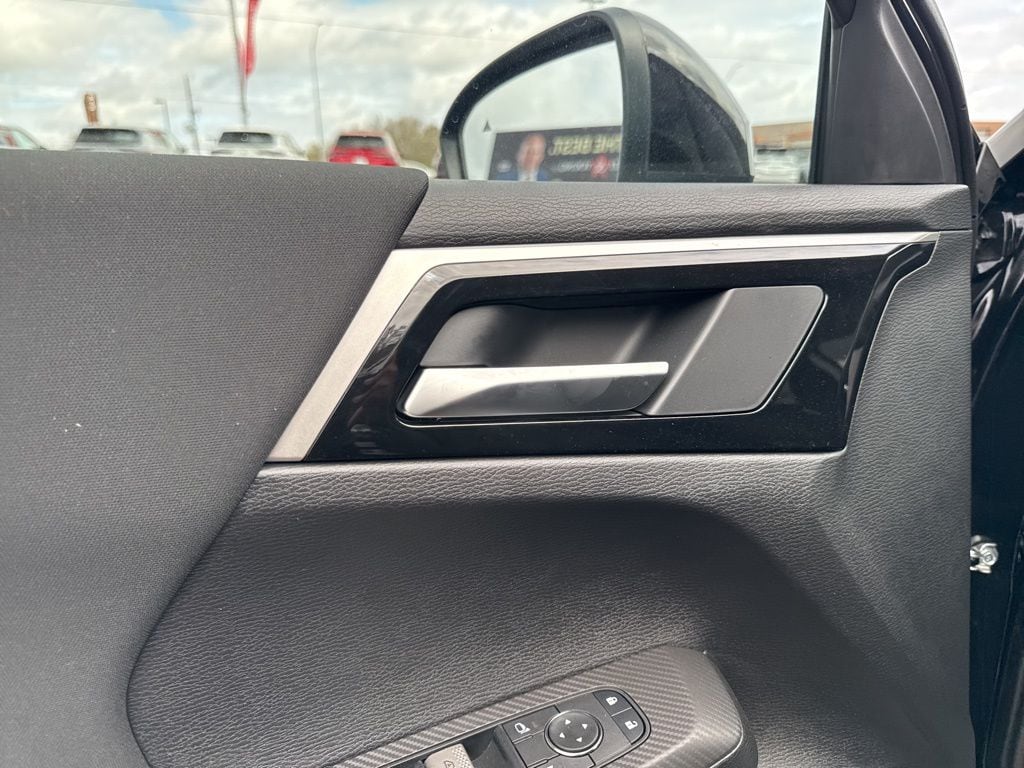 2026 Mitsubishi Outlander ES - Photo 12