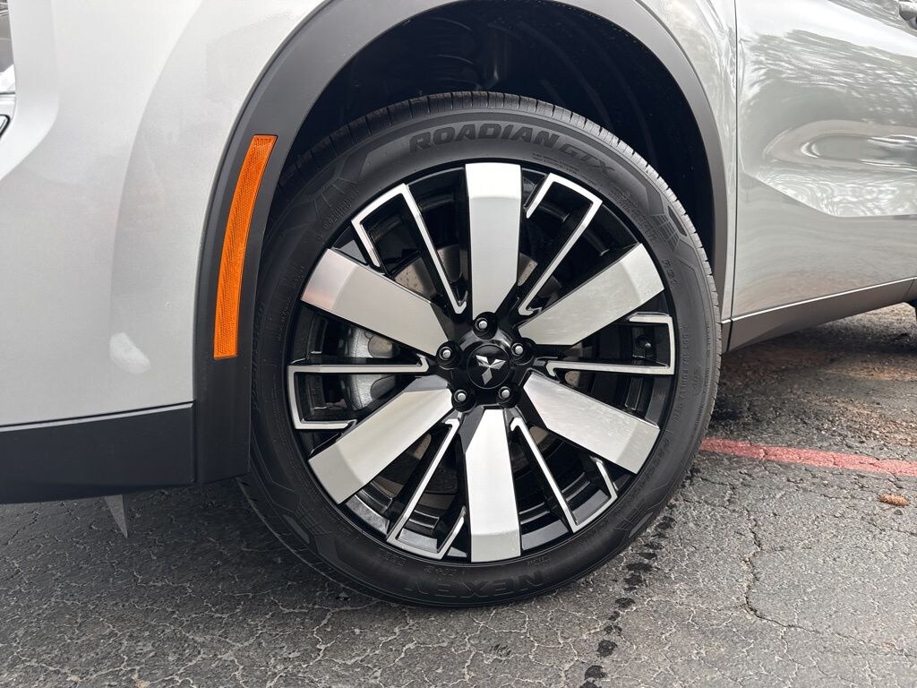 New 2026 Mitsubishi Outlander SE SUV