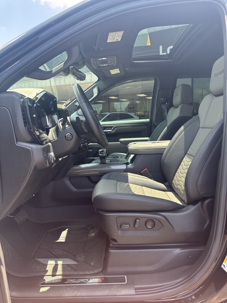 2022 Chevrolet Silverado 1500 ZR2 photo 4