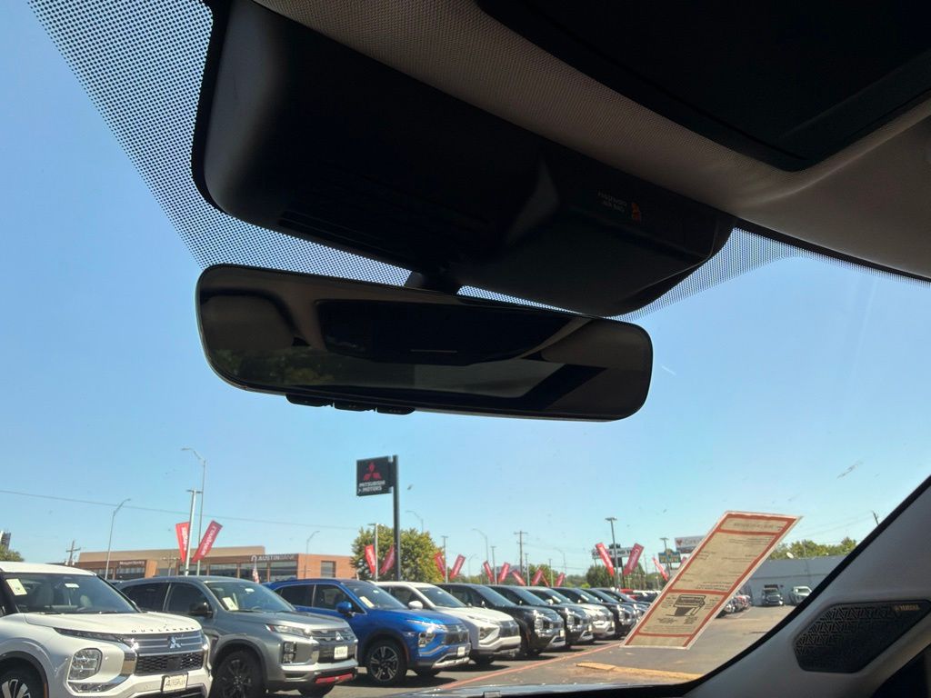 2026 Mitsubishi Outlander SE - Photo 32