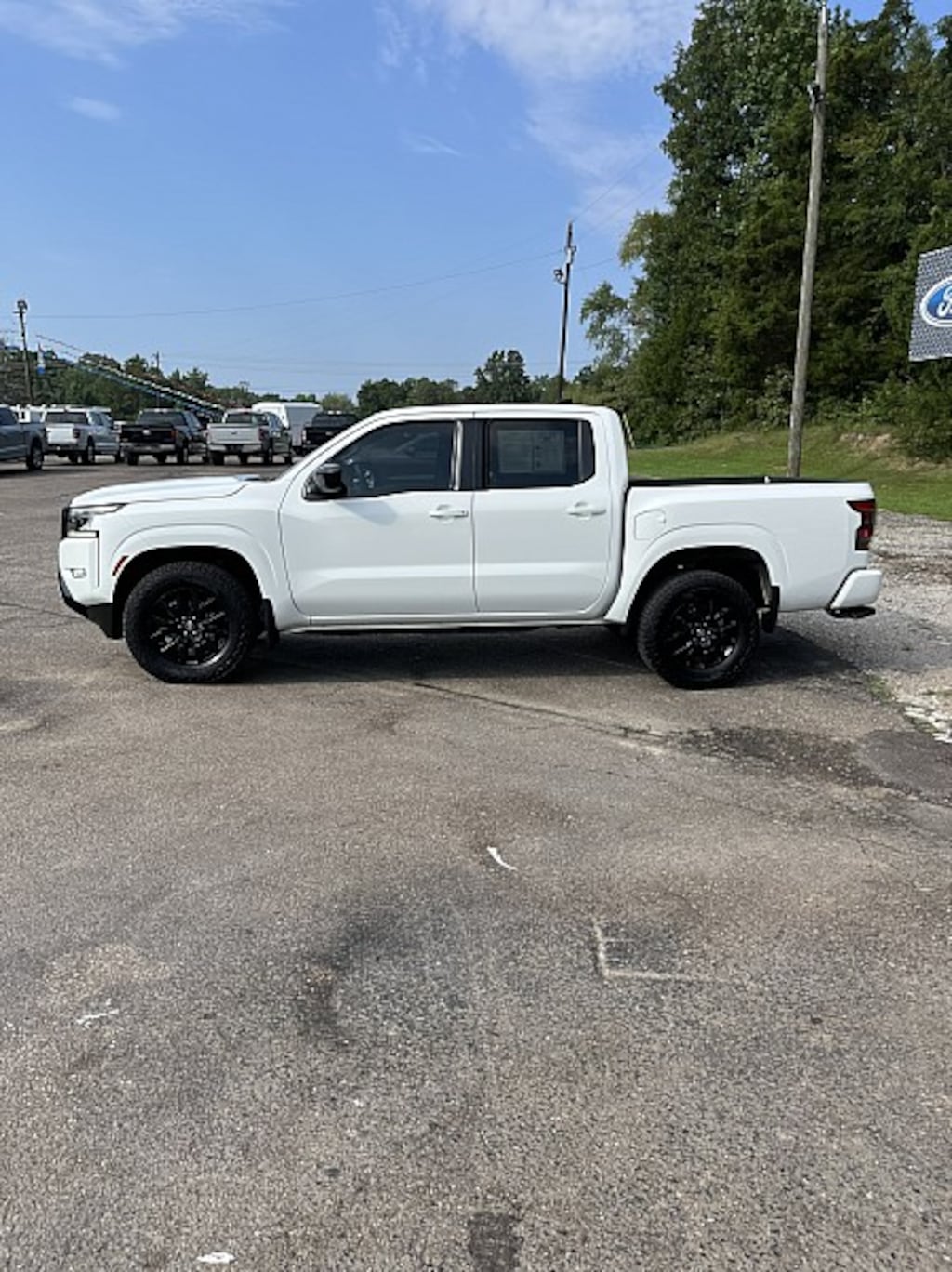 Used 2023 Nissan Frontier SV Full Size Truck