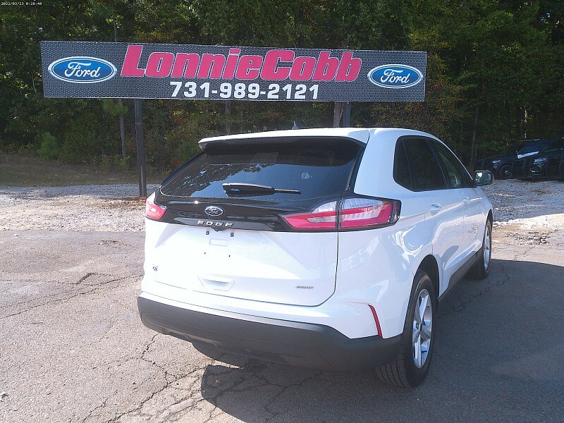 2023 Ford Edge SE photo 4