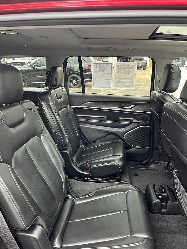 2021 Jeep Grand Cherokee L Limited - Photo 13