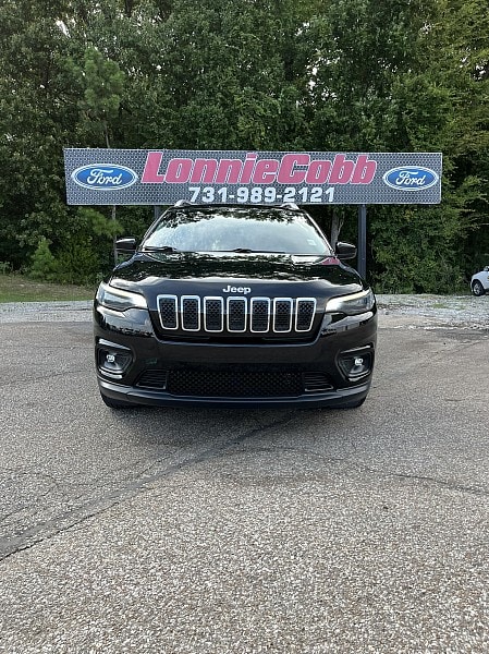 Used 2019 Jeep Cherokee Latitude Plus with VIN 1C4PJLLB9KD205905 for sale in Henderson, TN