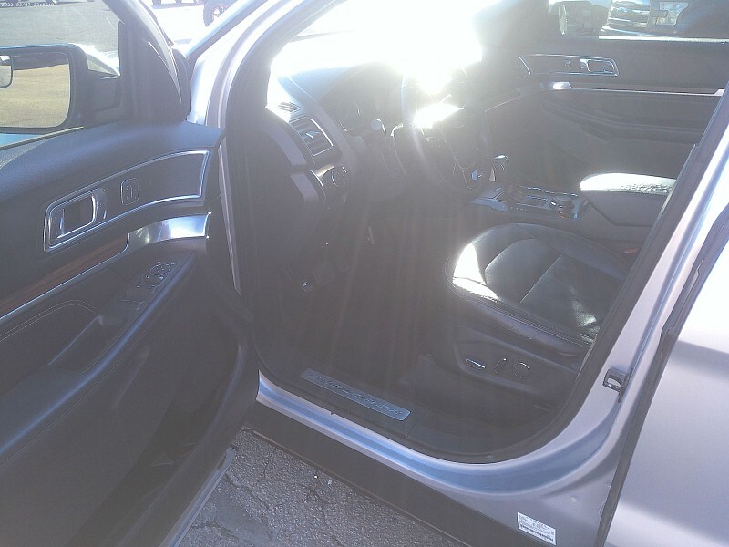 2018 Ford Explorer Limited photo 3