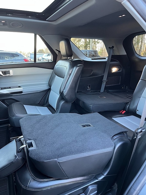 2022 Ford Explorer XLT - Photo 14