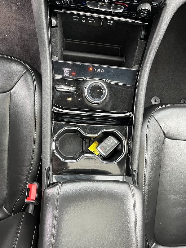 2021 Jeep Grand Cherokee L Limited - Photo 9