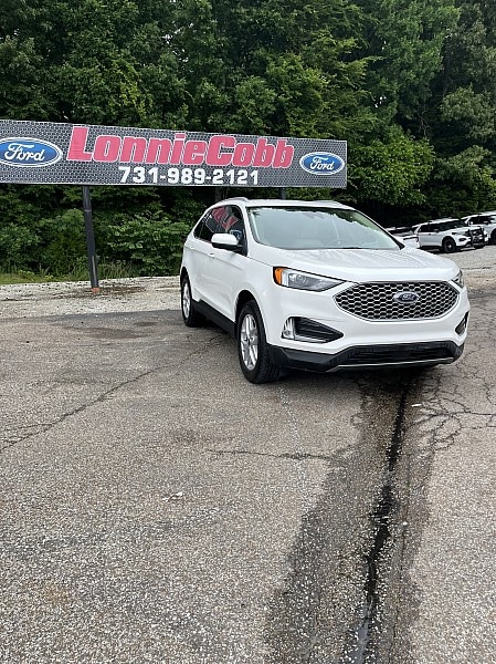 2023 Ford Edge SEL AWD's photo