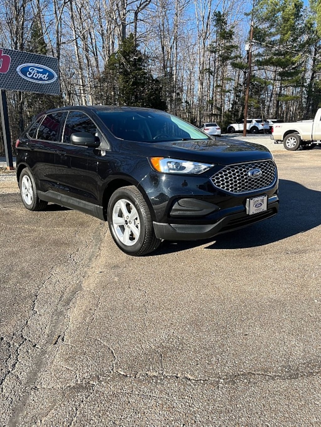 Used 2023 Ford Edge SE Compact SUV