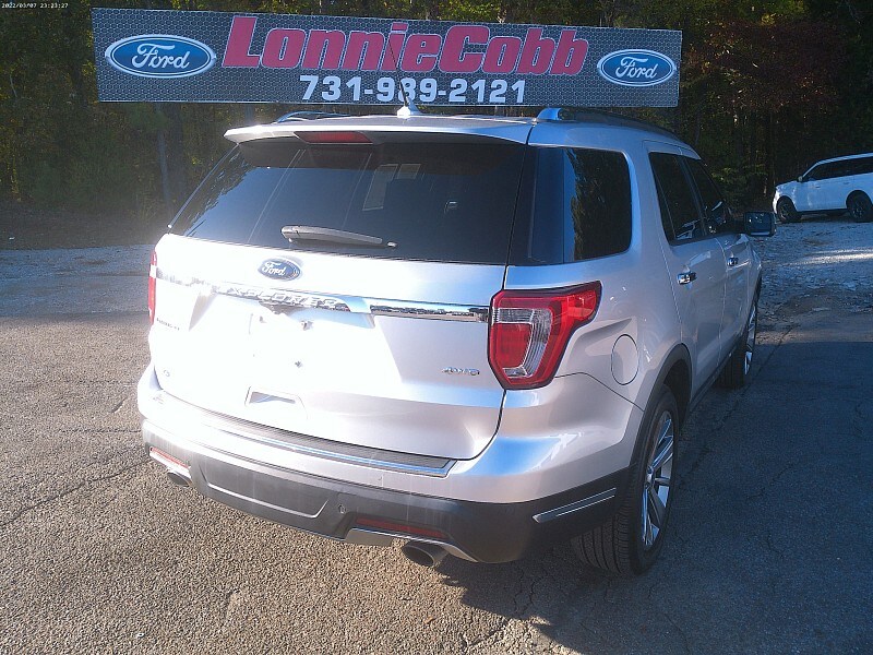 2018 Ford Explorer Limited photo 2