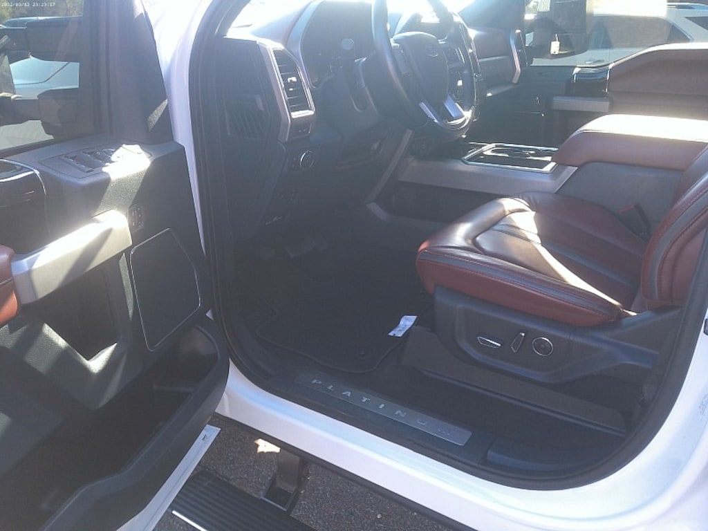 Used 2022 Ford Super Duty F-250 4WD Platinum Full Size Truck