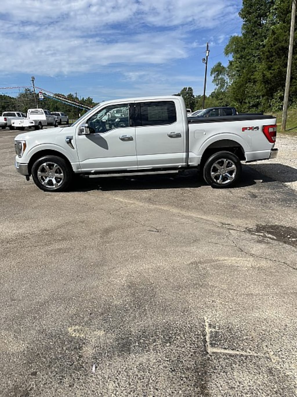Used 2023 Ford F-150 4WD LARIAT Full Size Truck