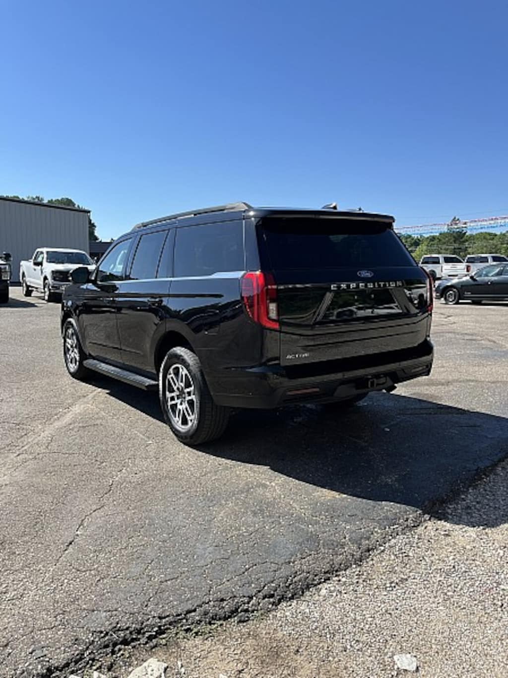 Used 2025 Ford Expedition Active Full Size SUV