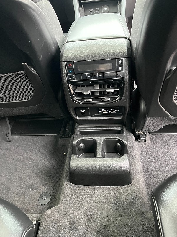 2021 Jeep Grand Cherokee L Limited - Photo 15