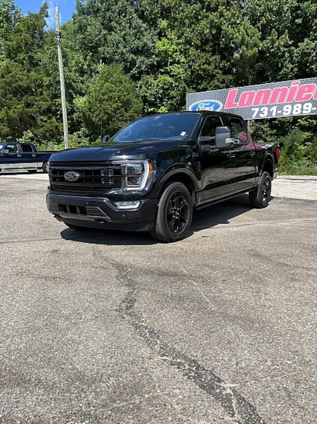Used 2023 Ford F-150 4WD LARIAT Full Size Truck