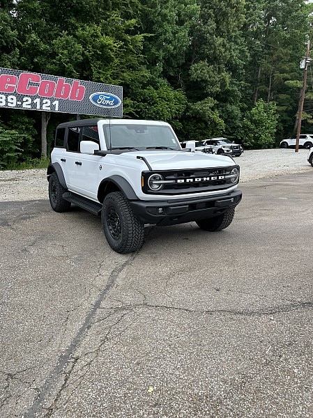 2026 Ford Bronco Outer Banks 4x4's photo