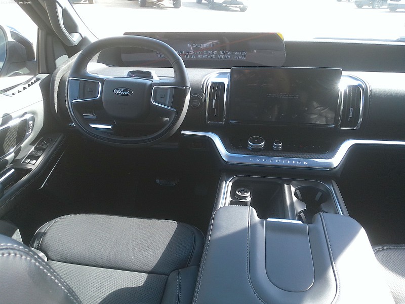 2025 Ford Expedition Platinum - Photo 6