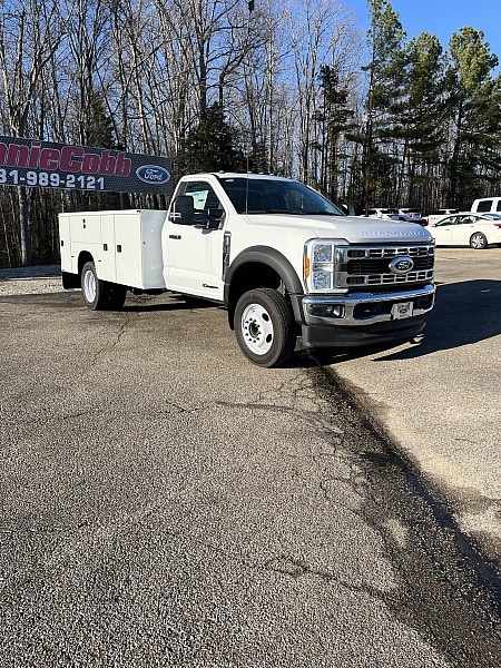 2024 Ford F-550 XL Regular Cab 169-In DRW's photo