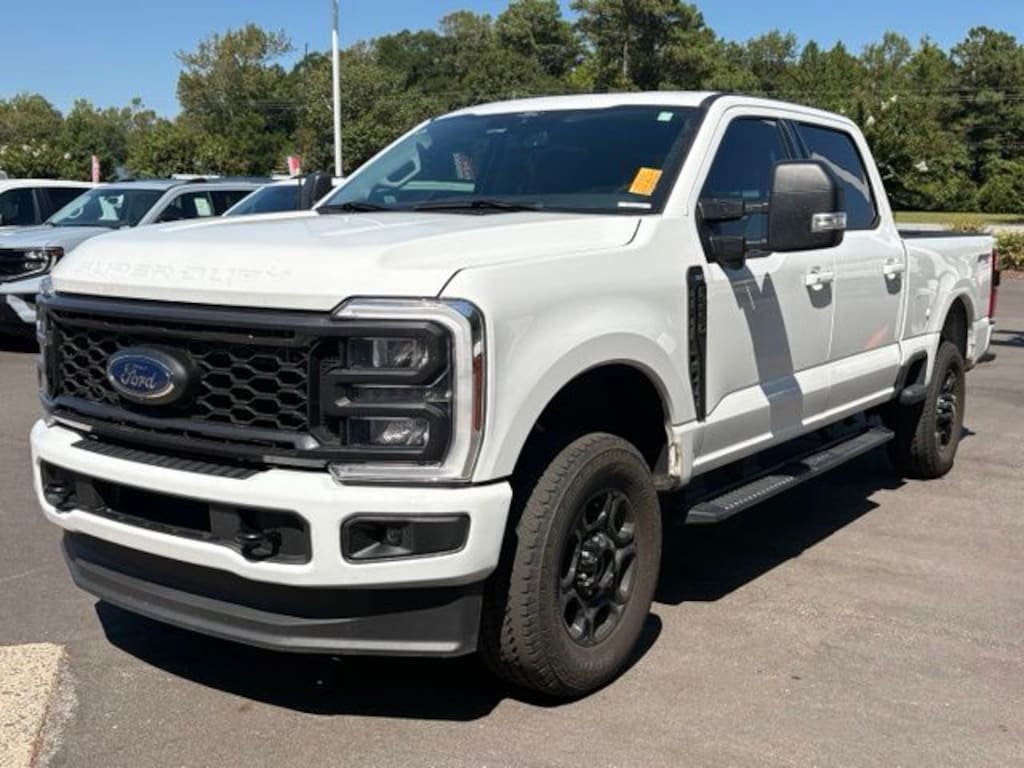 Used 2024 Ford F-250SD XLT Truck