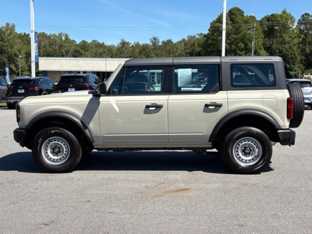 Used 2026 Ford Bronco Base SUV