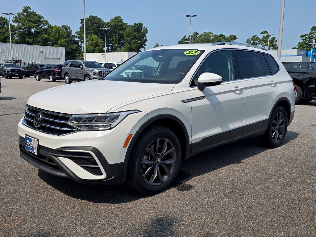 Used 2022 Volkswagen Tiguan 2.0T SE SUV