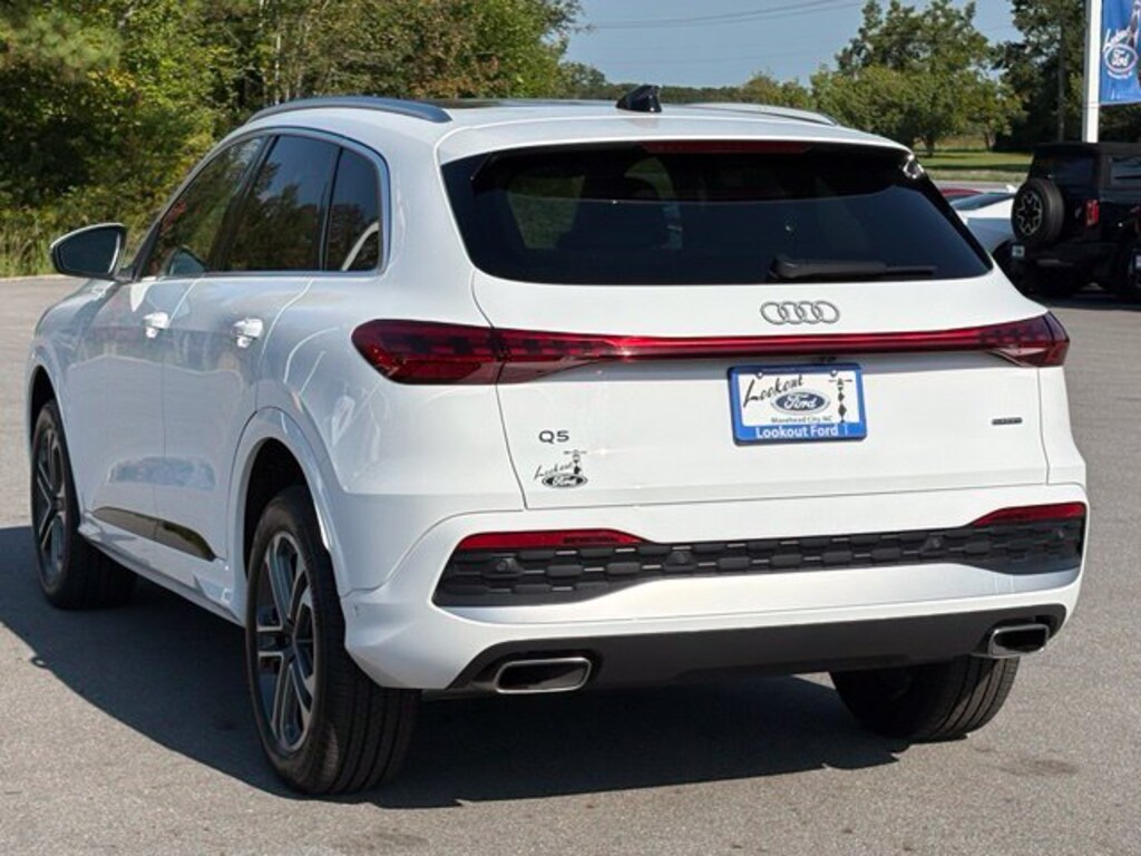 Used 2025 Audi Q5 2.0T Premium SUV