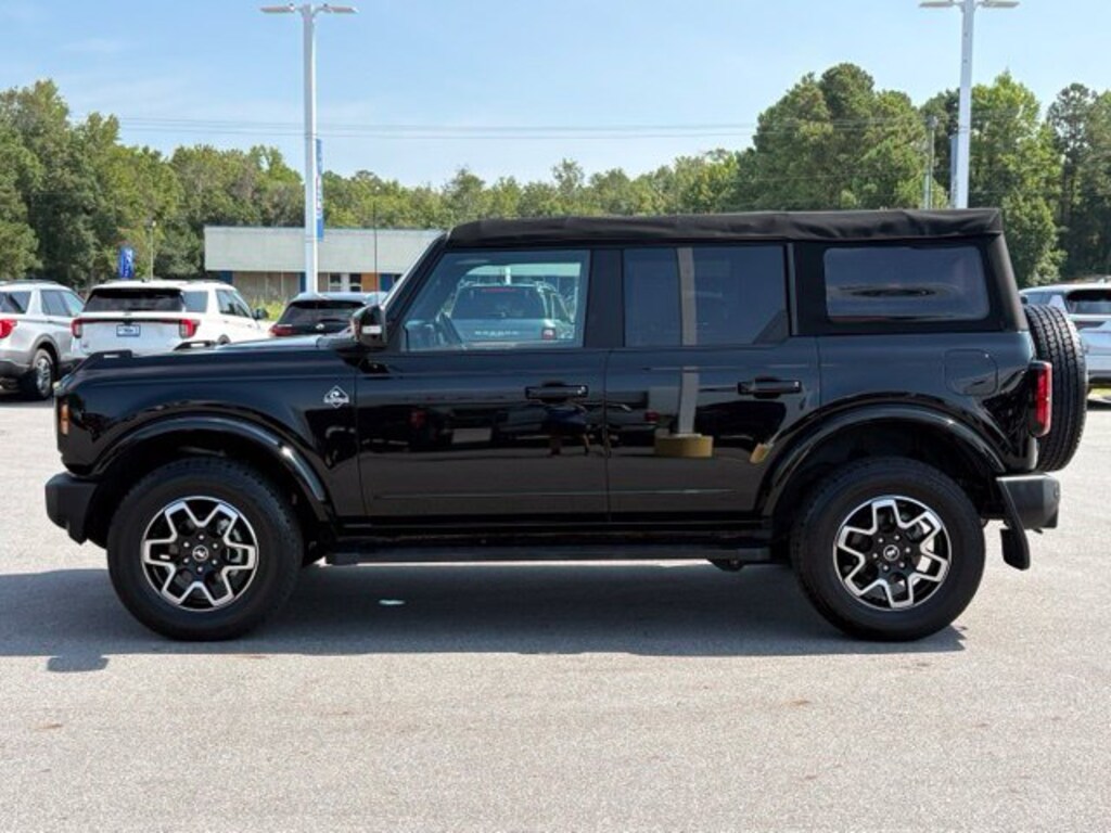 Used 2023 Ford Bronco Outer Banks SUV