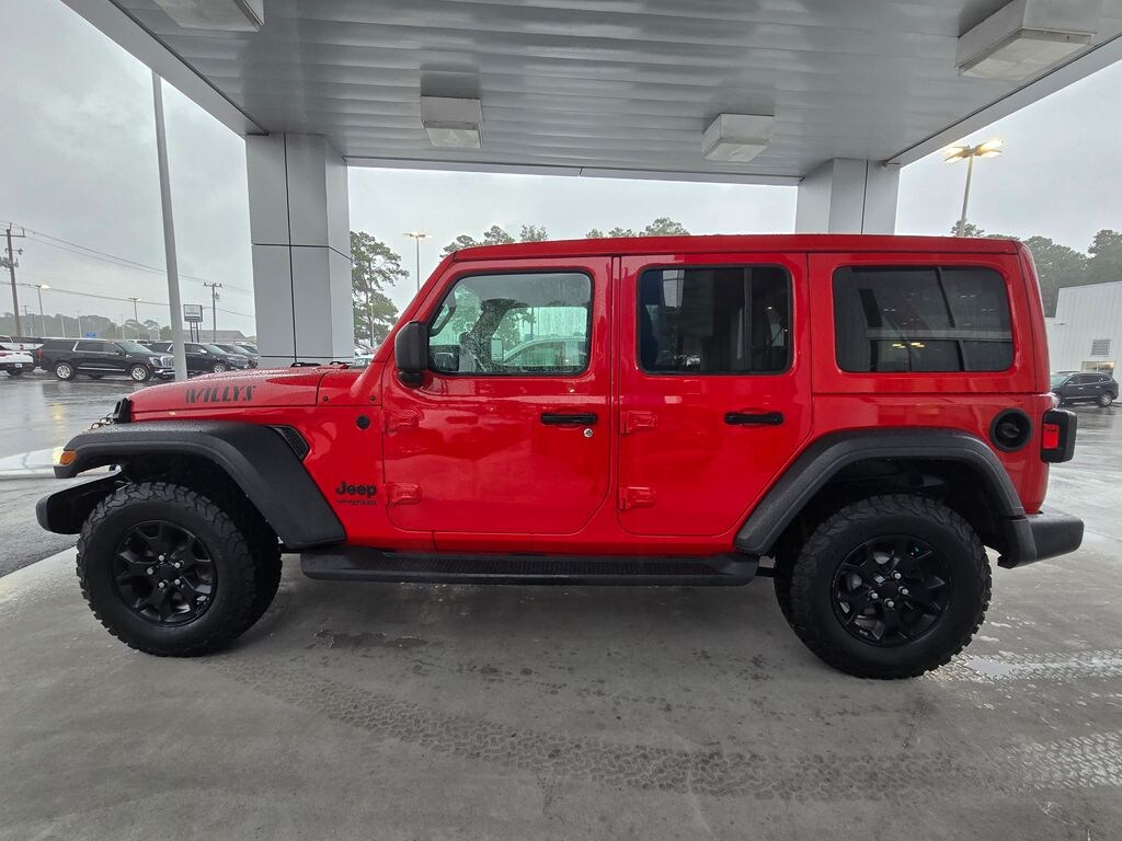 Used 2022 Jeep Wrangler Unlimited Willys SUV