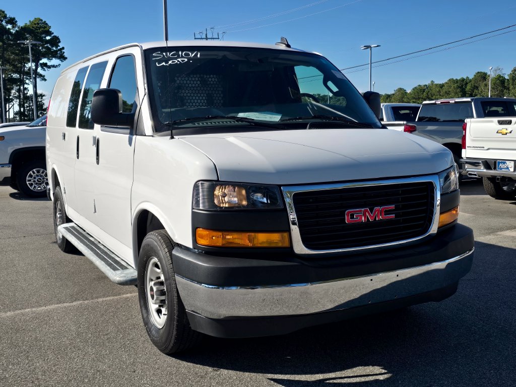 2025 GMC Savana Cargo