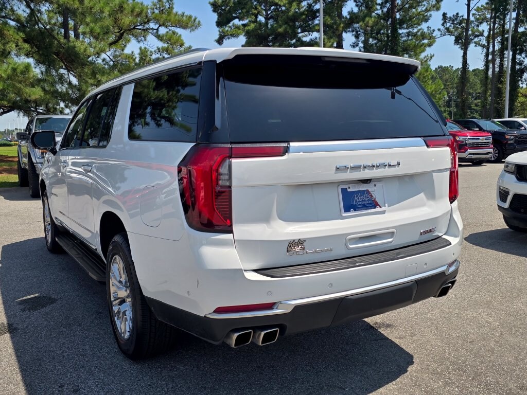 Used 2025 GMC Yukon XL Denali SUV