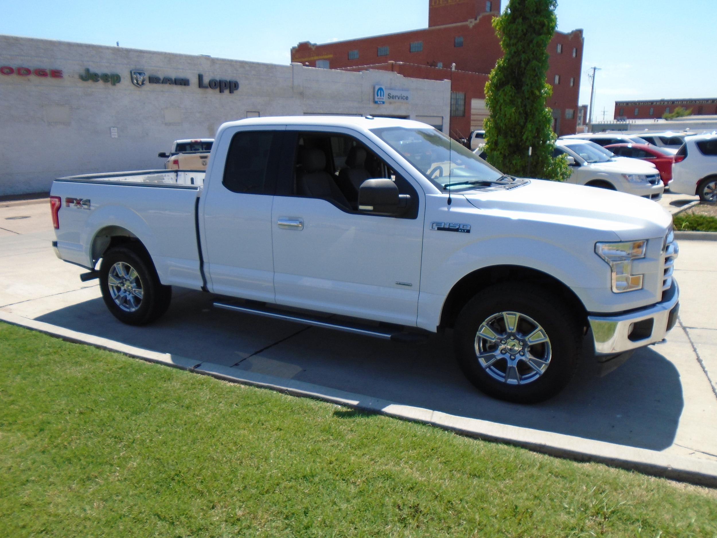 Used 2017 Ford F-150 XLT with VIN 1FTEX1EP4HKC17905 for sale in Dodge City, KS