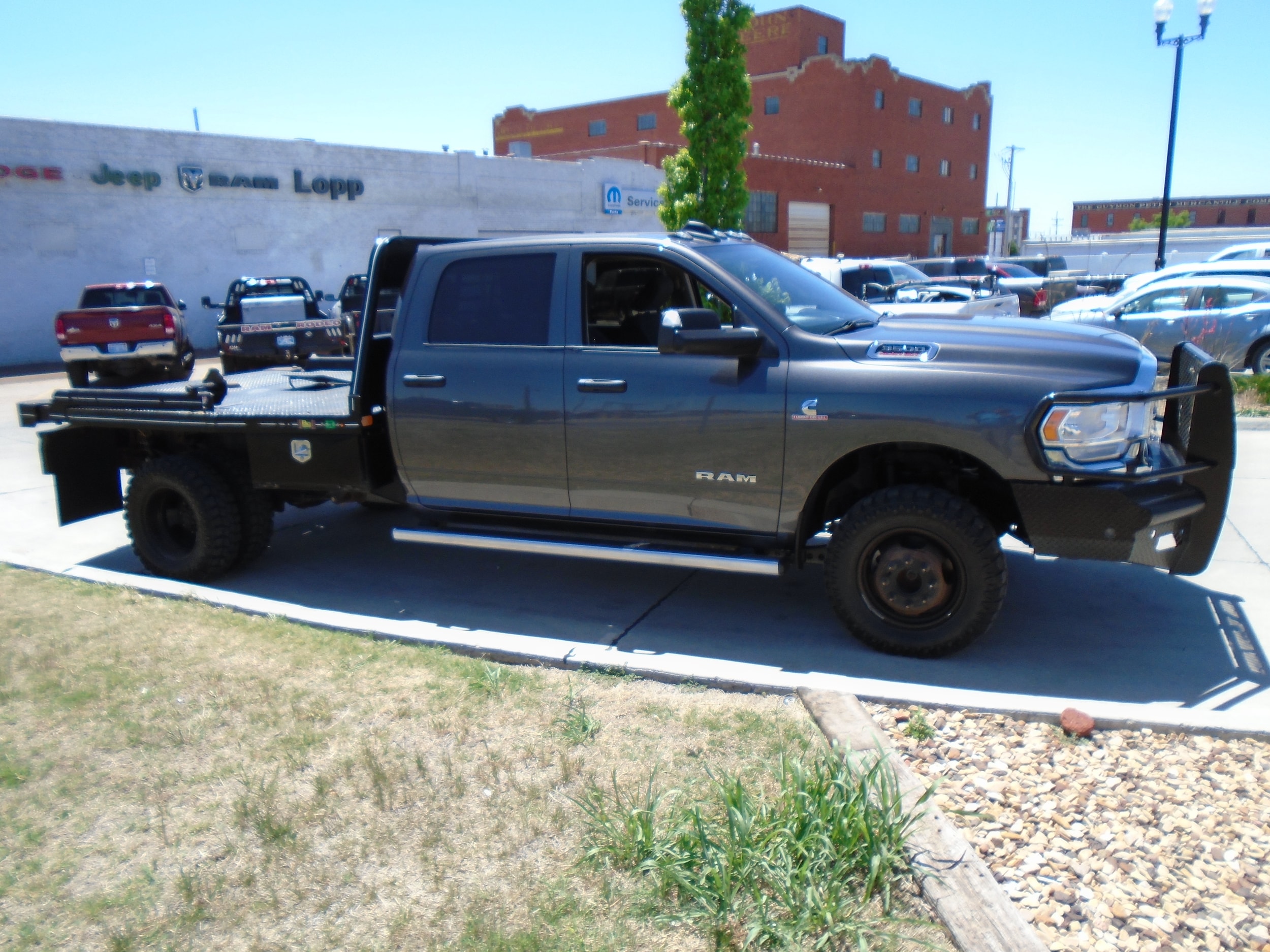 Used 2020 RAM Ram 3500 Pickup Tradesman with VIN 3C63RRGL3LG144673 for sale in Dodge City, KS