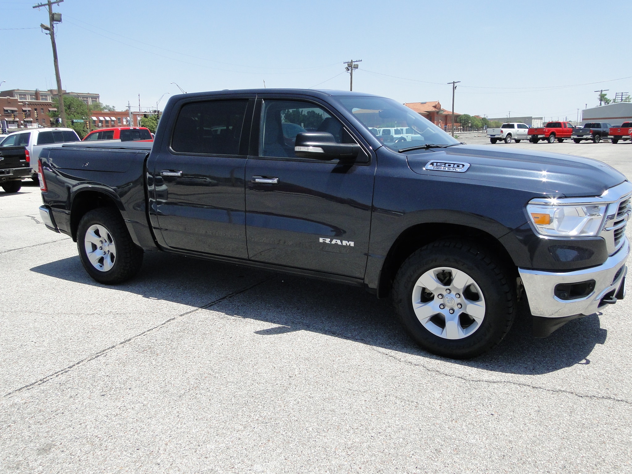 Used 2019 RAM Ram 1500 Pickup Big Horn/Lone Star with VIN 1C6SRFFT2KN925878 for sale in Dodge City, KS